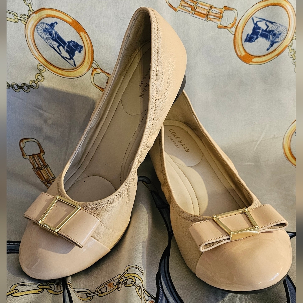 Cole Haan Women's Emory Pump Size 8B Low Wedge Slip On Shoe Nude Leather B4sh